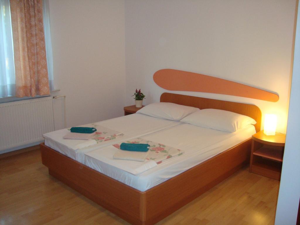 Koprivec 2*