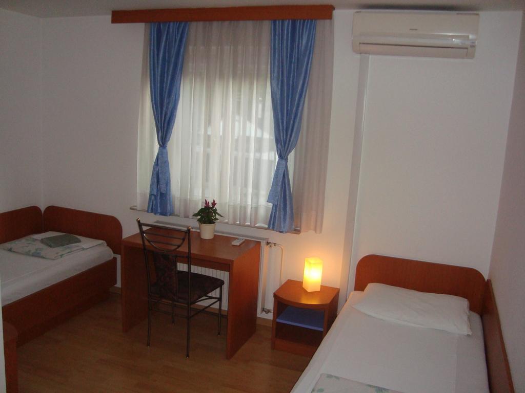 Koprivec 2* Ljubljana